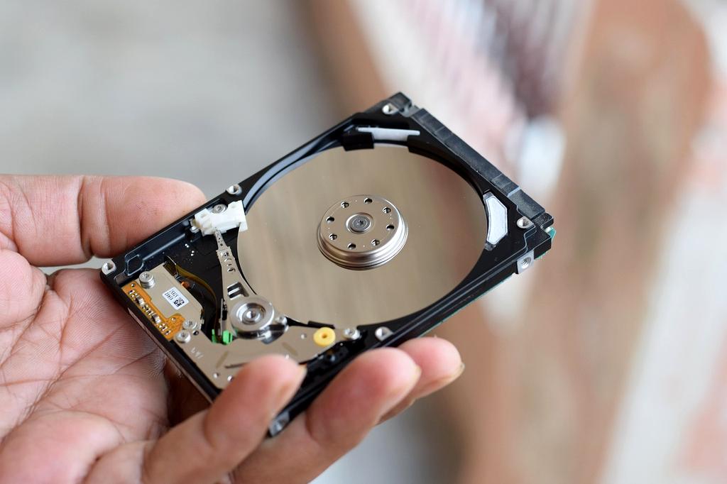 Futuristic quantum storage interface with holographic data streams and neural network connections