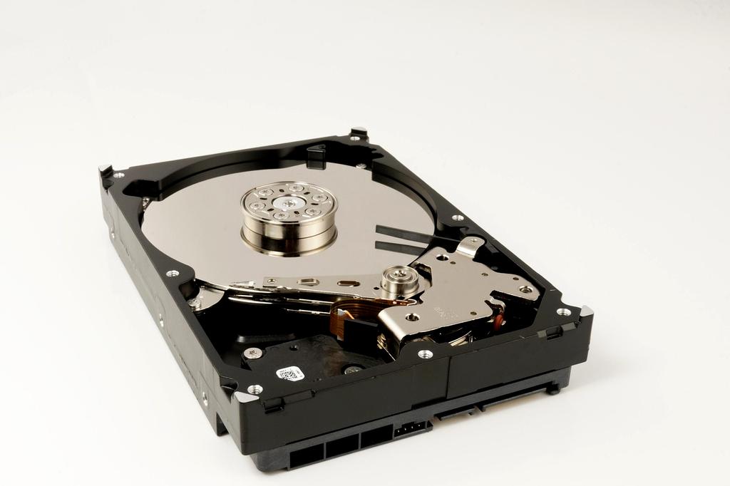 BRANDNAME team collaborating on digital storage solutions